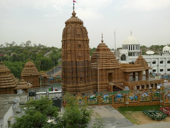 Best Places to Visit in Hyderabad by Bike: A Rider’s Guide