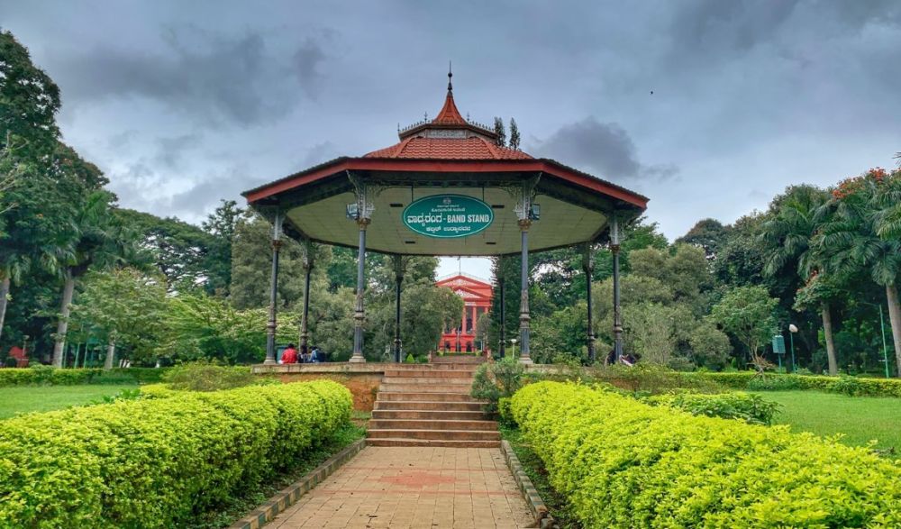 One Day in Bangalore - A Nomads Guide to New Age Travelers