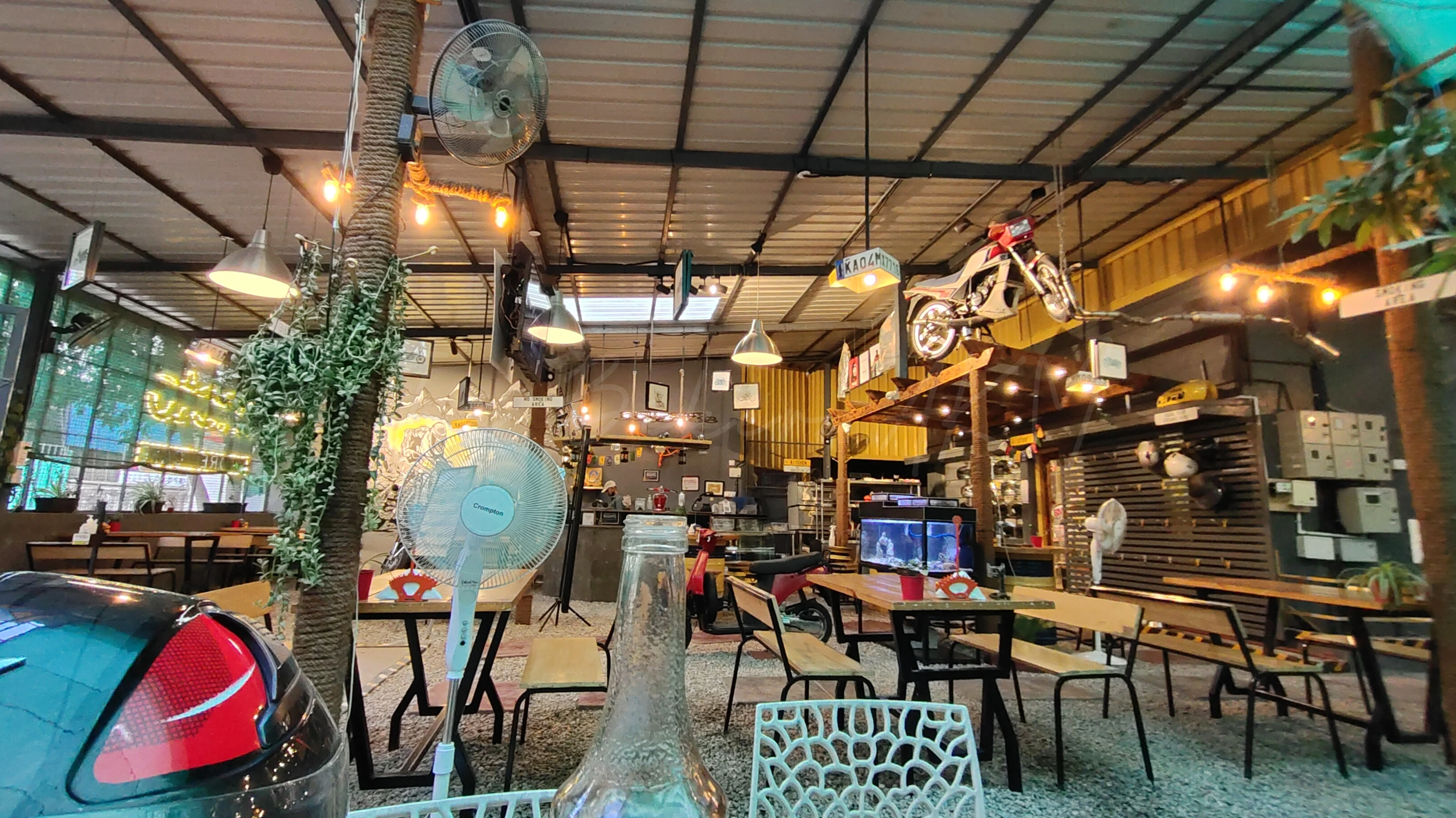 6 Motorcycle Themed Cafes and Restaurants for Motorcycle Enthusiasts