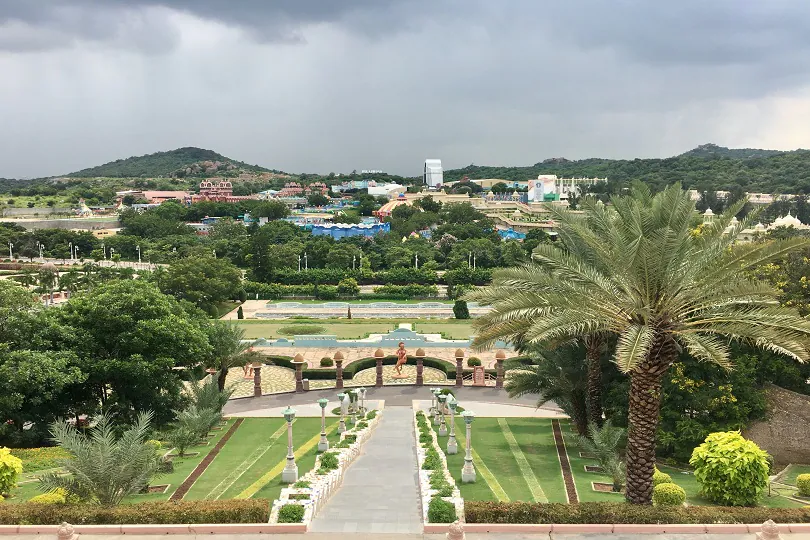8 Places to Visit Near Hyderabad Within 100 Km