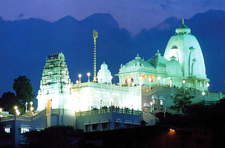 Best Places to Visit in Hyderabad by Bike: A Rider’s Guide