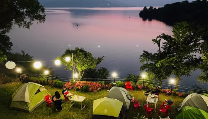 Pune Points of Interest for Couples, Travelers & Nomads