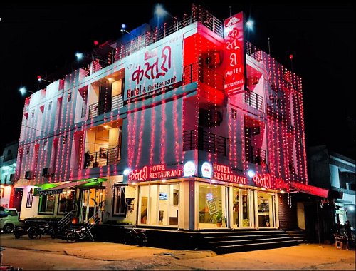 Indulge in Culinary Delights: Exploring the Top 12 Restaurants on the Bangalore-Mysore Highway